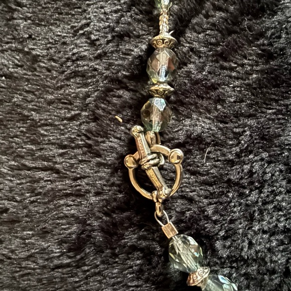 Handcrafted Teal & Silver Beaded Necklace with round faceted beads & seed beads - Picture 4 of 6